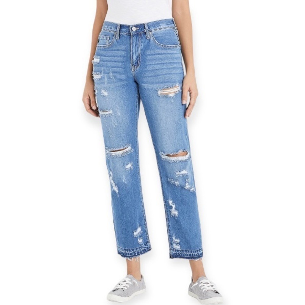 KanCan 29 (US 11) High Rise Ripped Boyfriend Jeans Exclusively For Maurices